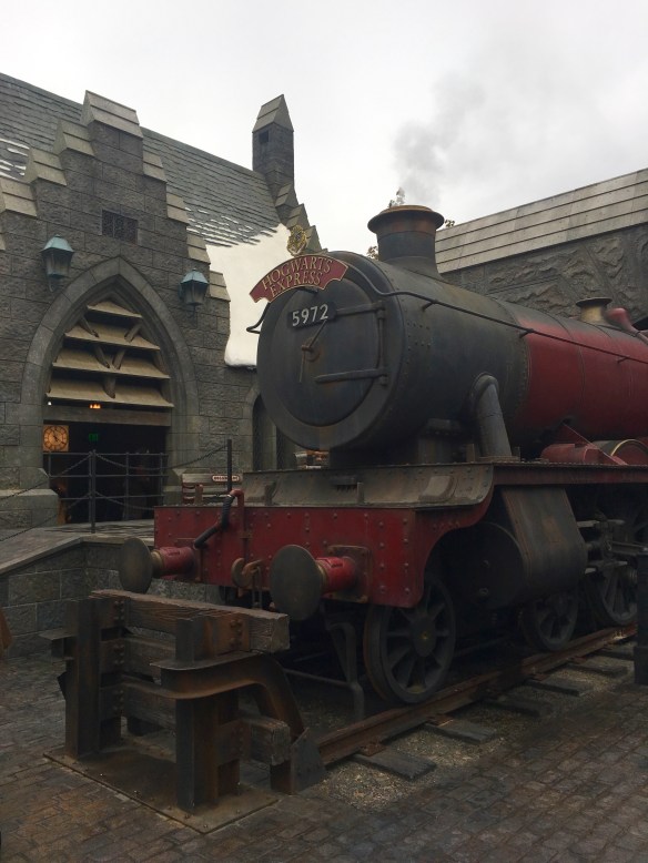 hogwartsexpresstrain